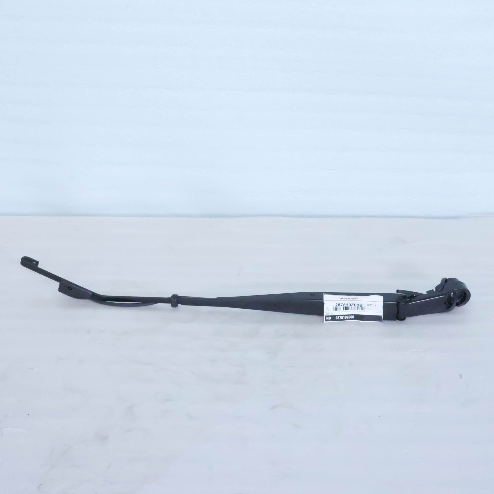 TAY GẠT NƯỚC MƯA BÊN PHẢI - CRONER