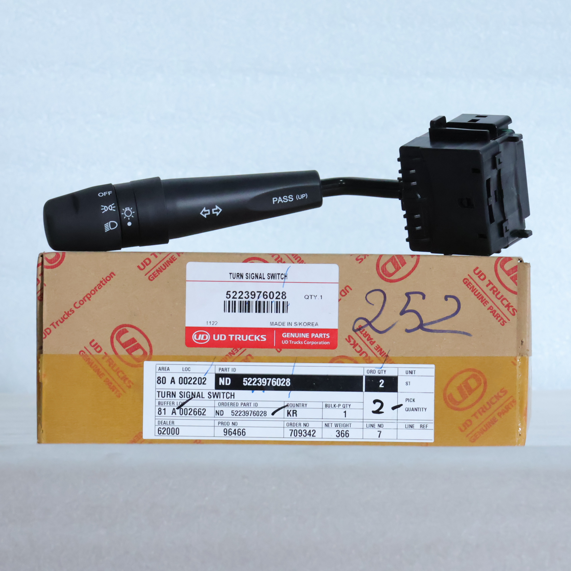 CÔNG TẮC ĐIỀU KHIỂN BÁO RẼ 