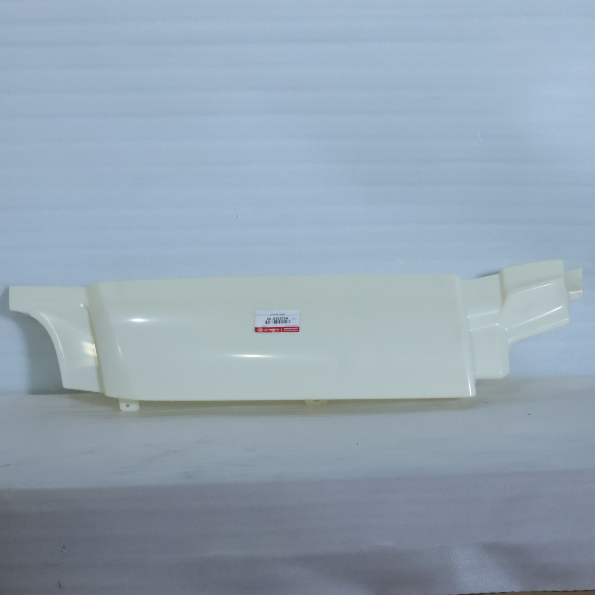 GÒ MÁ LƯỚT GIÓ BÊN TRÁI (LOẠI KHÔNG TAI) - QUESTER