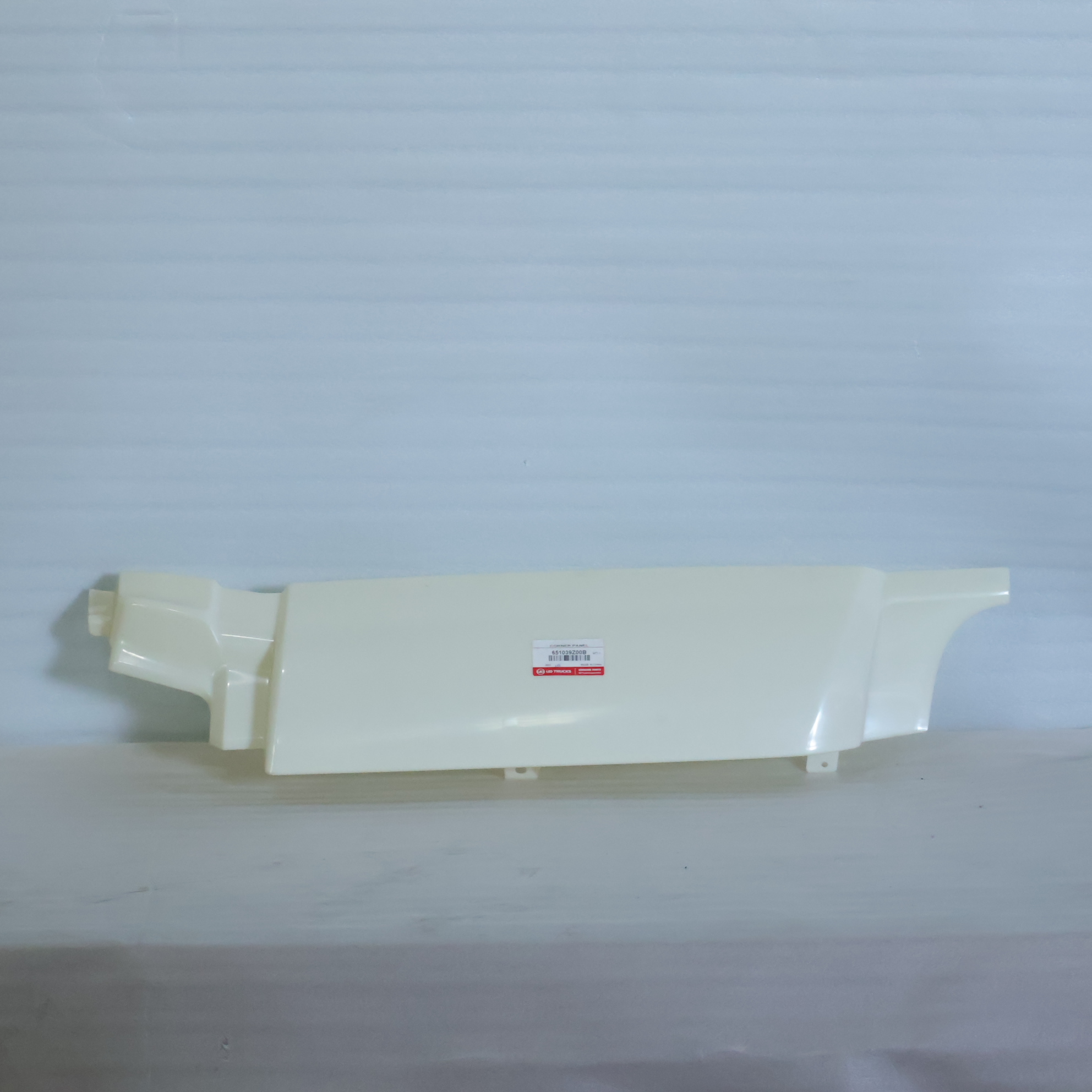 GÒ MÁ LƯỚT GIÓ BÊN PHẢI - QUESTER