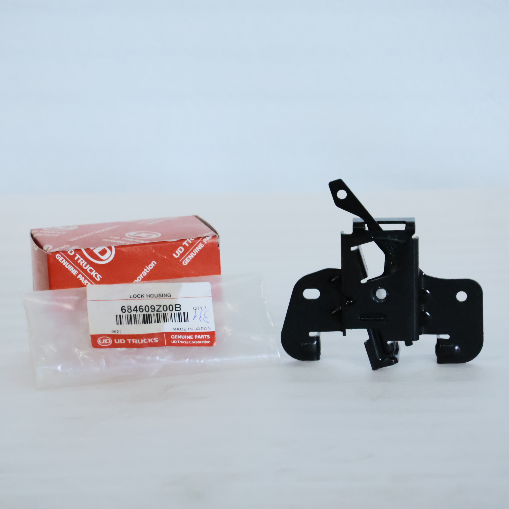 NGÀM KHÁO NẮP CABÔ BÊN TRÁI - QUESTER