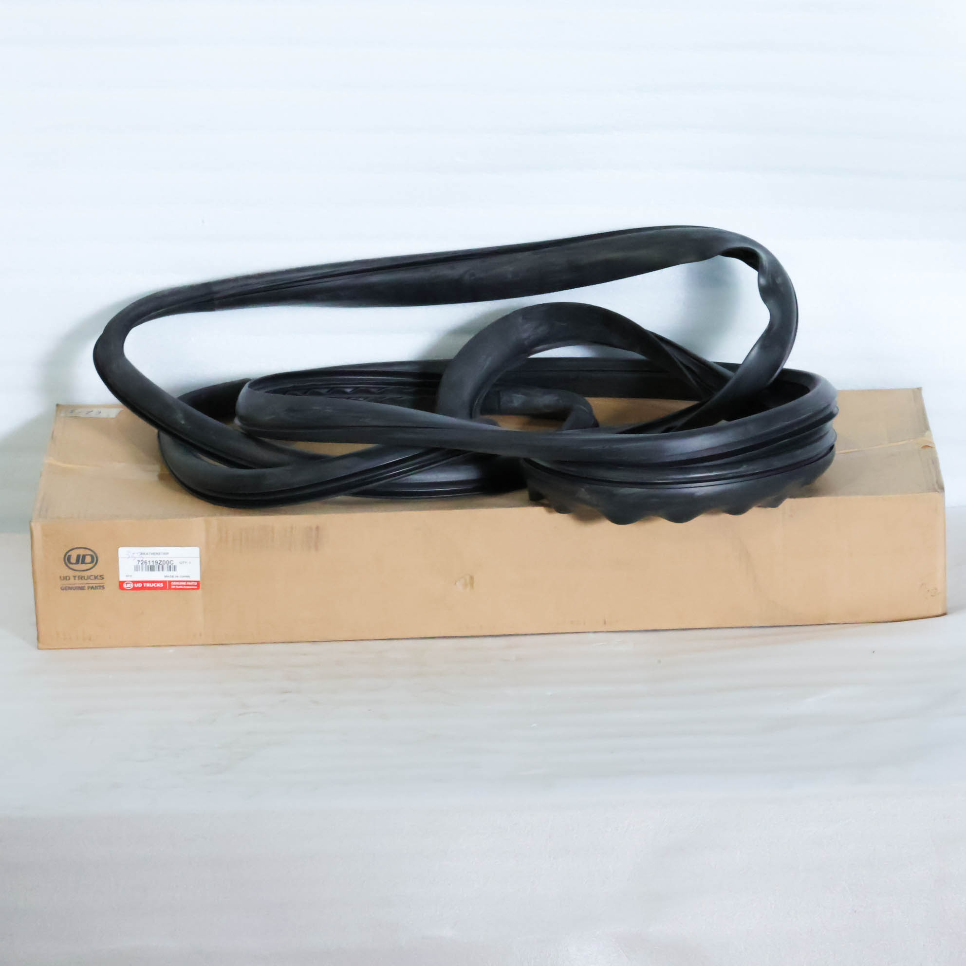 ROONG KÍNH CHẮN GIÓ - CRONER