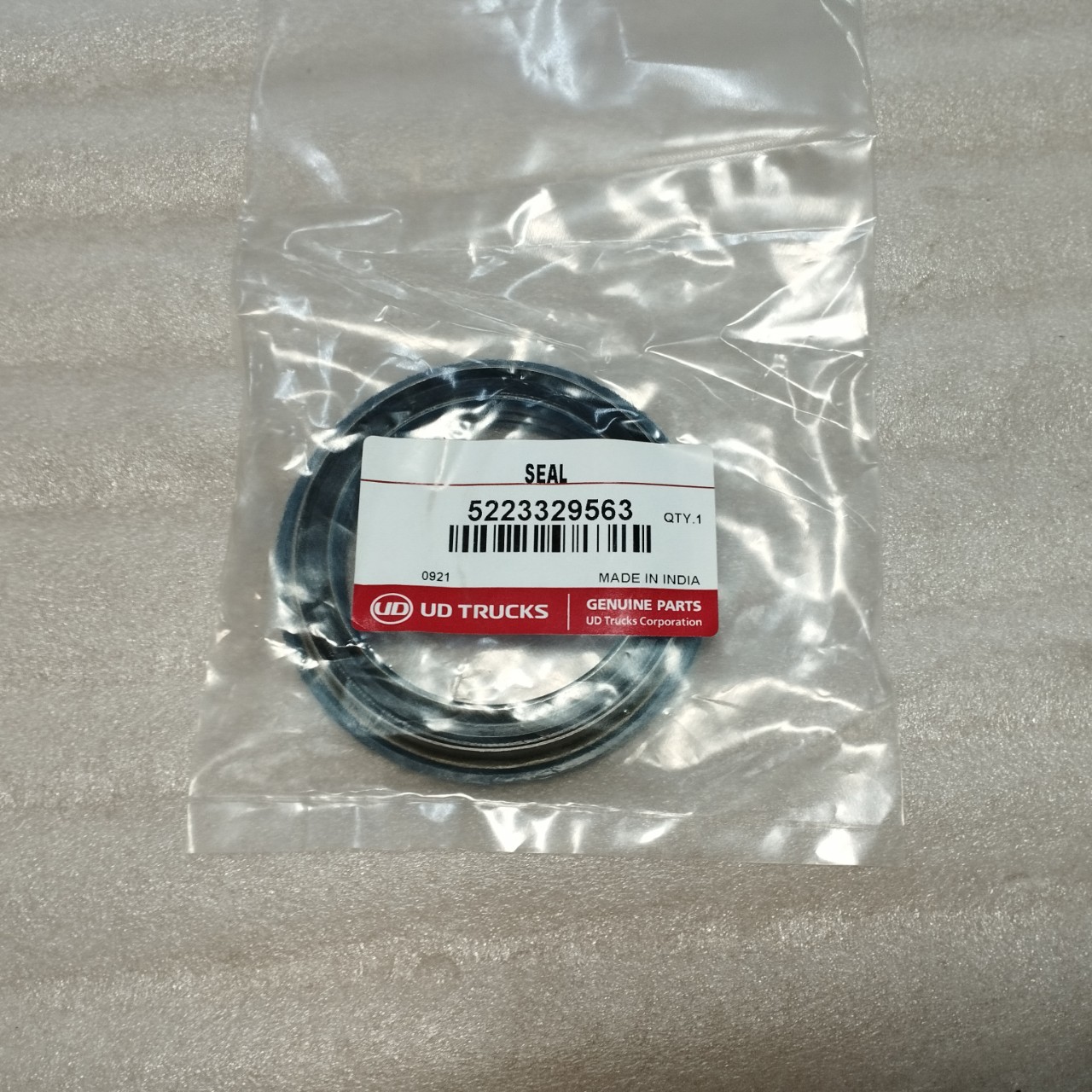 PHỐT ĐUÔI CÁ TRỤC ĐẦU RA CẦU SAU TRƯỚC